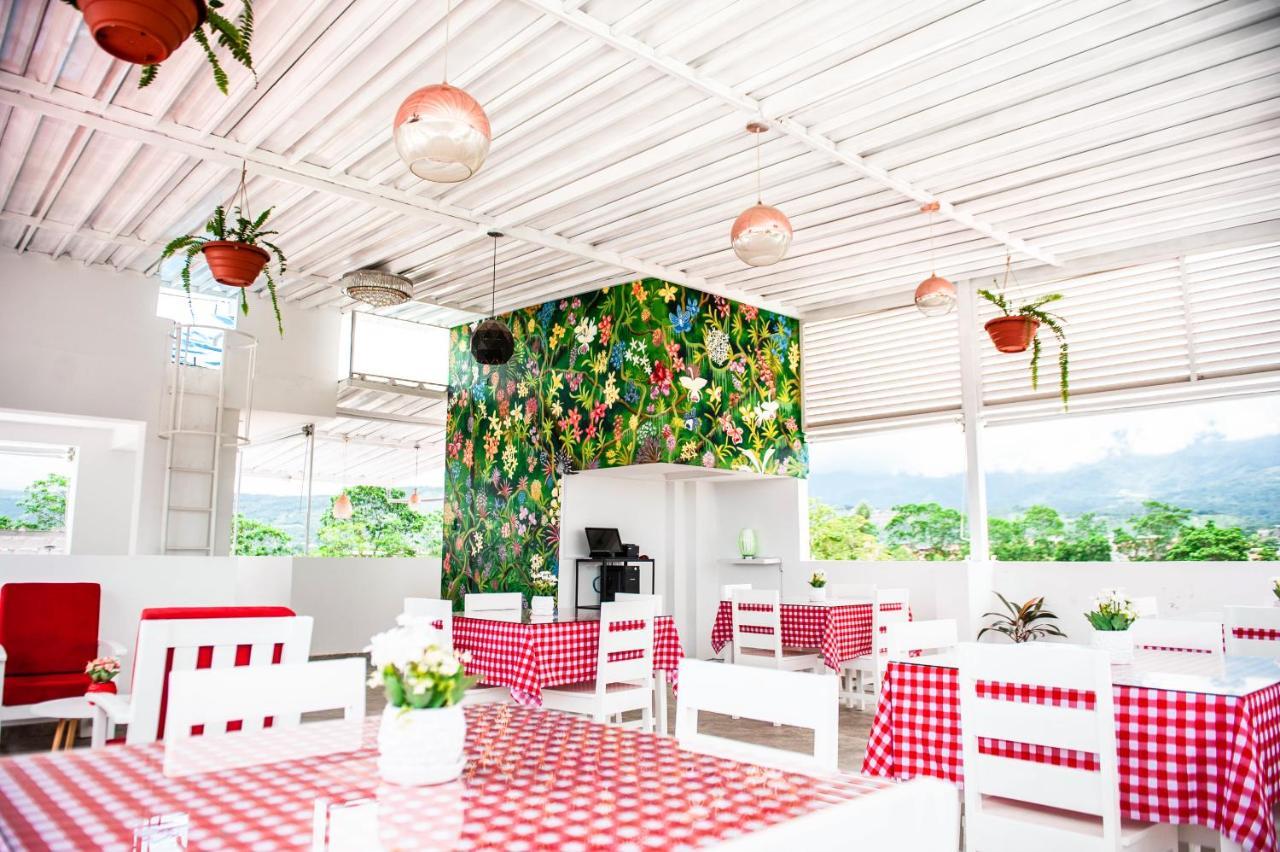 Hotel Boutique Papagayo Tarapoto Exteriör bild